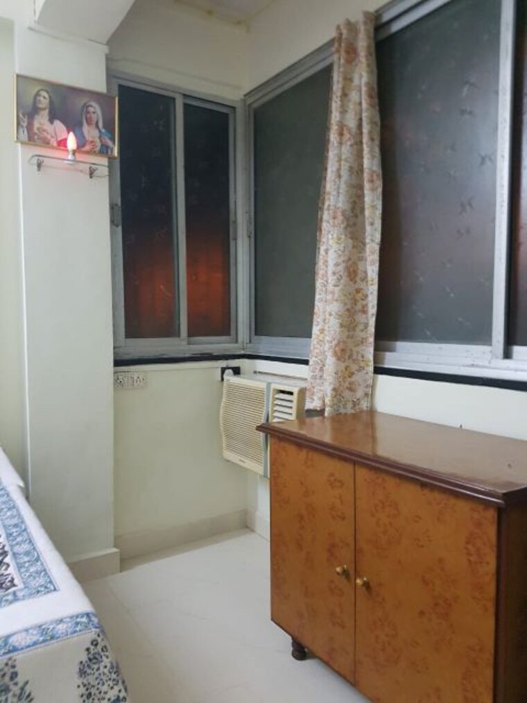 Kitchen, kumar-society  375 Sq.Ft. Apartment In Vakola Mumbai 10065469