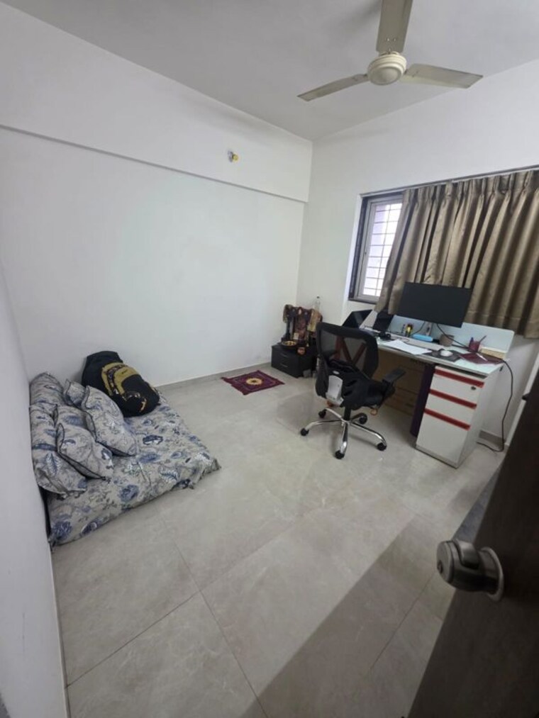 Master Bedroom, vishal-leela-residency 2 Bedroom 815 Sq.Ft. Apartment In Kharadi Pune 10065475