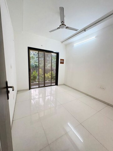 Room in 2 BHK Apartment at Regency Antilia Phase V Avana, Ulhasnagar – for Sale