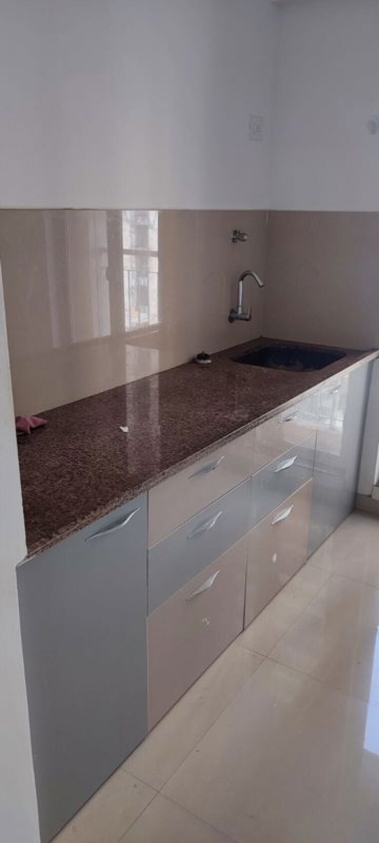 Kitchen, puraniks-one-hometown 1 Bedroom 400 Sq.Ft. Apartment In Ghodbunder Road Thane 10065529
