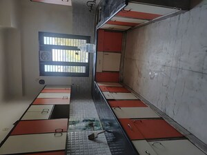 Kitchen in 3 BHK Builder Floor at Tulip Mall, Sector 46 – for Rent