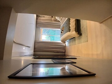 Master Bedroom in 2 BHK Apartment at Goregaon East – for Rent