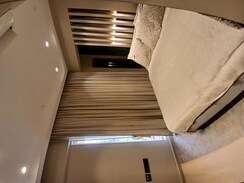 2 BHK + Extra Room Apartment For Rent in Goregaon East