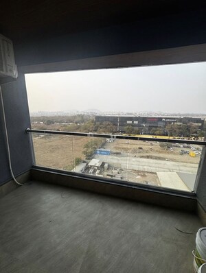 Furnished Amenities in 2 BHK Apartment at Shubh Gateway, Viman Nagar – for Rent