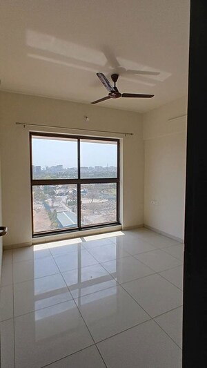 Room in 1 BHK Apartment at Paranjape Schemes Blue Ridge, Hinjewadi – for Rent