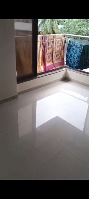 Room in 2 BHK Apartment at Fortune Height Santacruz East, Santacruz East – for Sale