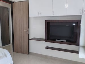 Furnished Amenities in 3 BHK Apartment at Dosti Eastern Bay Phase 2, Wadala – for Sale