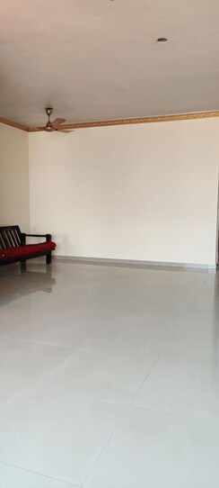 1.5 BHK + Pooja Room Apartment For Sale in Squarefeet Grand Square