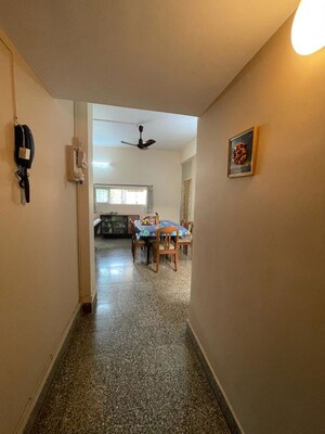 Room in 2 BHK Apartment at Tardeo Apartment, Tardeo – for Sale