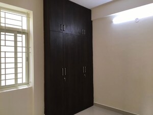 Room in 3 BHK Apartment at VBC Oracle Ridge, Hosur Road – for Sale