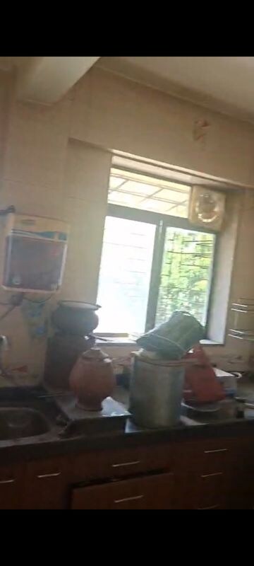 Team Area in 1 BHK Apartment at Kolbad – for Sale