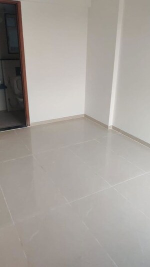 Room in 2 BHK Apartment at Pristine Allure, Kharadi – for Rent