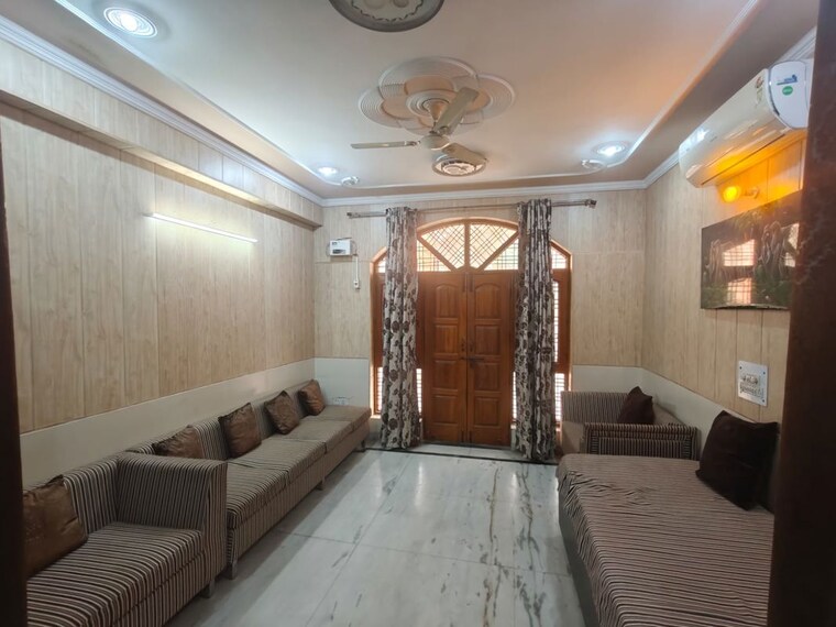 Living Room, sector 9 3 Bedroom 2450 Sq.Ft. Independent House In Sector 9 Gurgaon 10065840