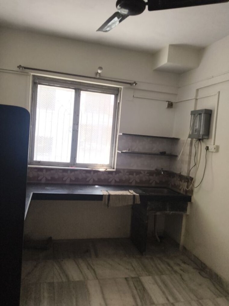 Kitchen, vile parle west 1 Bedroom 350 Sq.Ft. Apartment In Vile Parle West Mumbai 10065879