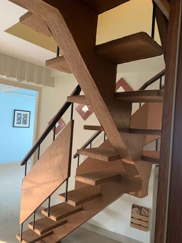 Staircase in 3 BHK Apartment at Santacruz West – for Rent