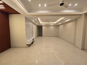 Room in 3 BHK Independent House at Cancon Enclave, Sector 4 – for Rent