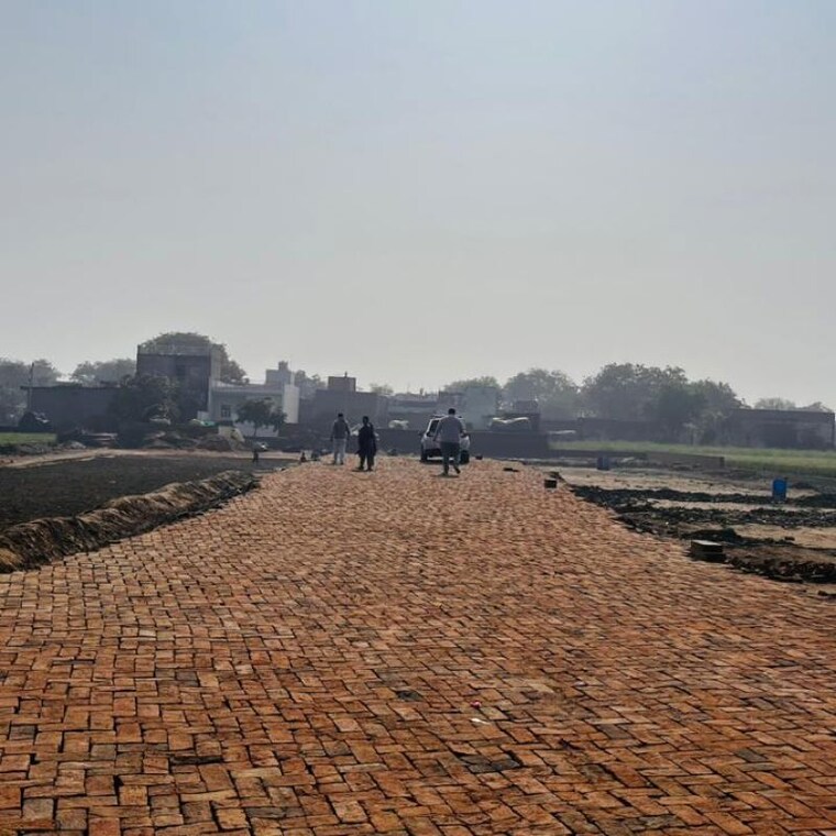 undefined, jattari  103 Sq.Yd. Plot In Jattari Aligarh 9891640