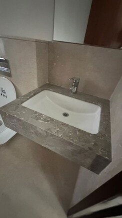 3 BHK + Pooja Room,Servant Room,Study Room,Extra Room Apartment For Rent in Adani Ten BKC