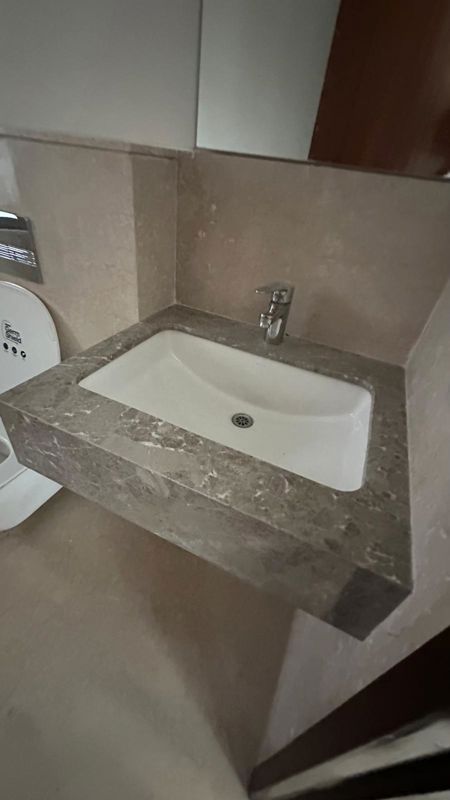 3 BHK + Pooja Room,Servant Room,Study Room,Extra Room Apartment For Rent in Adani Ten BKC