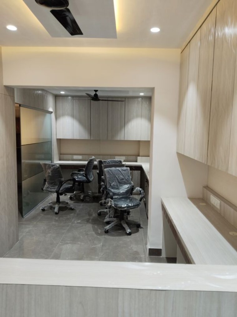 Team Area, kukreja-center Commercial Office Space 900 Sq.Ft. In Cbd Belapur Sector 11 Navi Mumbai 10065946