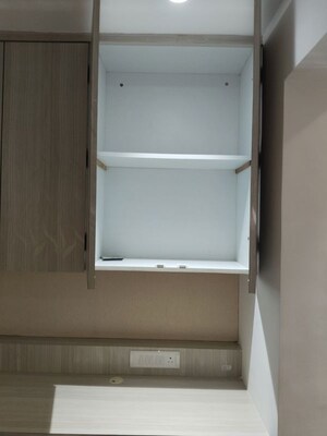 Furnished Amenities in  Office Space at Kukreja Center, Cbd Belapur Sector 11 – for Rent