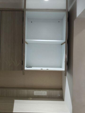 Furnished Amenities in  Office Space at Kukreja Center, Cbd Belapur Sector 11 – for Rent