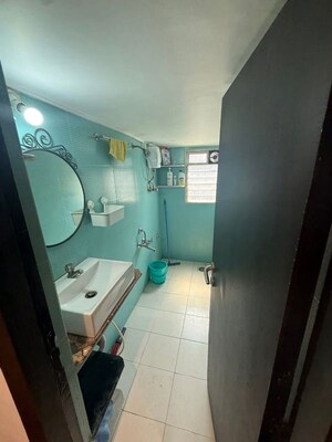 Bathroom in 1 BHK Apartment at Bandra West – for Rent