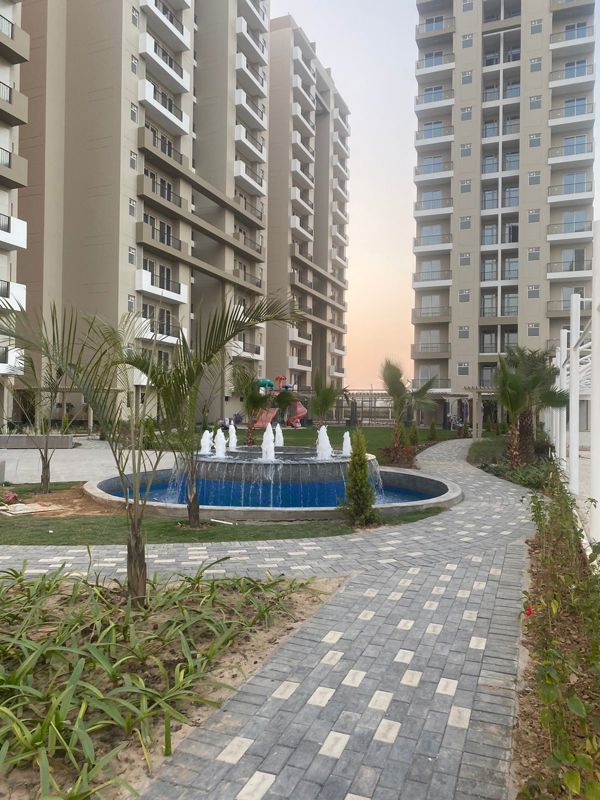 2 BHK + Pooja Room Apartment For Sale in Artique Uptown Skylla