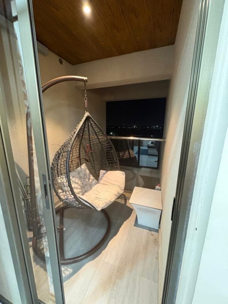 Balcony, oxy-beaumonde 3 Bedroom 1600 Sq.Ft. Apartment In Viman Nagar Pune 10065994
