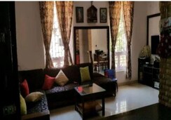 2 BHK + Pooja Room Apartment For Rent in Bandra West