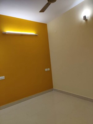 Room in 2 BHK Apartment at Sai Kalyan Ultima, Thanisandra – for Rent