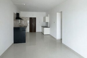 Room in 3 BHK Apartment at Shivgiri Layout – for Sale