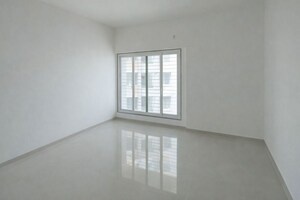 Room in 3 BHK Apartment at Shivgiri Layout – for Sale