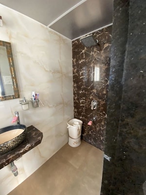 Bathroom in 2 BHK Apartment at Evergreen CHS Malabar Hill, Malabar Hill – for Sale