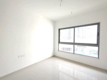 2 BHK Apartment For Sale in Kalpataru Immensa, Kolshet Road