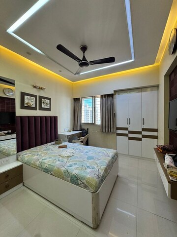 Bedroom in 5 BHK Apartment at Rajvilas Hawa Mahal Chs, Manpada – for Rent