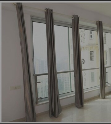 Building Lobby in 4 BHK Apartment at Hiranandani Gardens Richmond Tower, Powai – for Sale