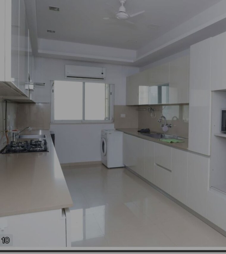 Kitchen, hiranandani-gardens-richmond-tower 4 Bedroom 2990 Sq.Ft. Apartment In Powai Mumbai 10066174