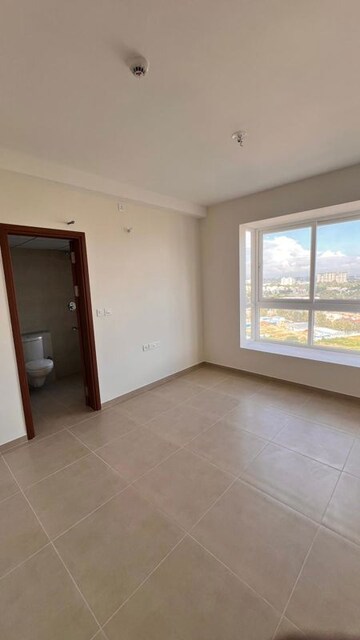 Room in 3 BHK Apartment at Bhartiya City Nikoo Homes 4, Thanisandra Main Road – for Rent