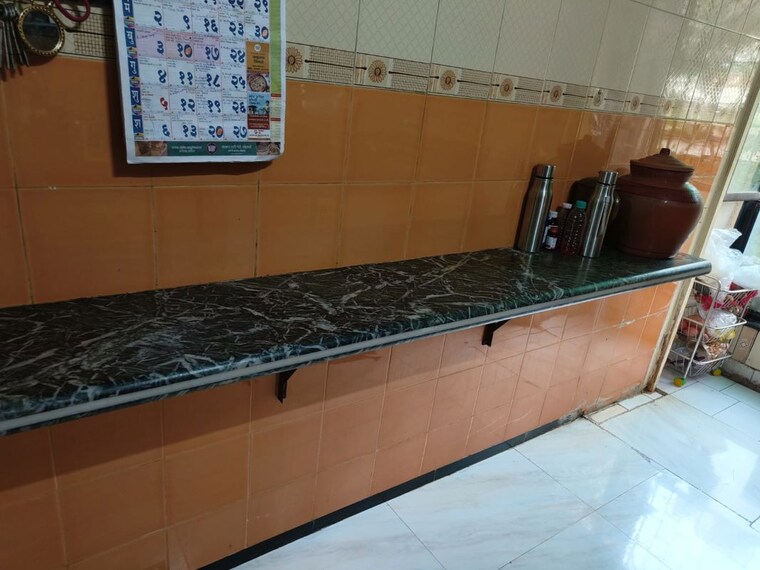 Kitchen, dosti-imperia-phase-i 3 Bedroom 950 Sq.Ft. Apartment In Ghodbunder Road Thane 10066208