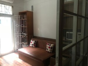 Living Room in 3 BHK Apartment at Sagar Mahal, Walkeshwar – for Sale