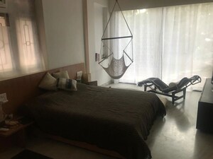 Bedroom in 3 BHK Apartment at Sagar Mahal, Walkeshwar – for Sale