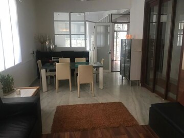 Bedroom in 3 BHK Apartment at Sagar Mahal, Walkeshwar – for Sale