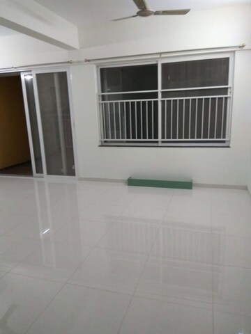 Room in 2 BHK Apartment at Kolte Patil R1 Life Republic, Hinjewadi – for Rent