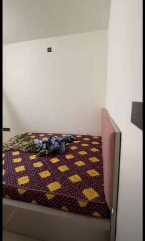 Bedroom in 1 BHK Builder Floor at Kharadi – for Rent