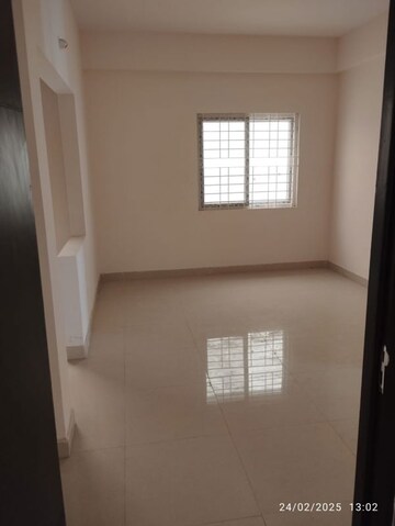 Room in 2 BHK Apartment at Canny Forest Edge, Bachupally – for Sale