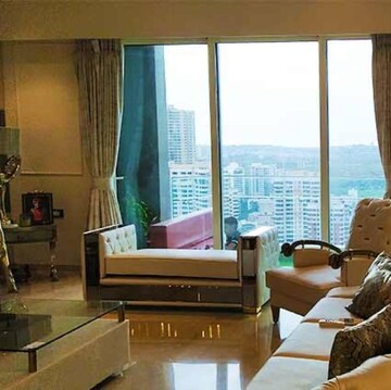 Living Room in 3 BHK Apartment at Windsor Tower, Shashtri Nagar – for Rent