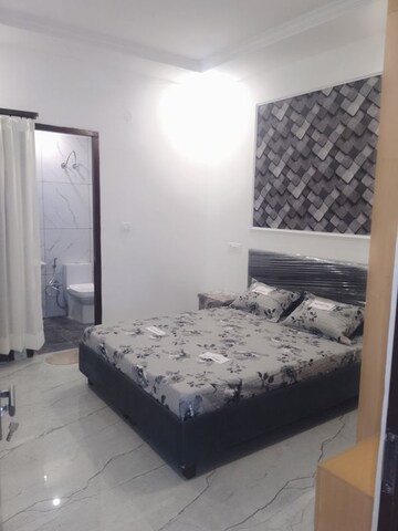 2 BHK Apartment For Rent in Sector 115