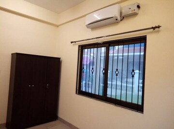 Room in 3 BHK Villa at Nachinola – for Rent