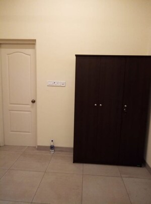 Room in 3 BHK Villa at Nachinola – for Rent